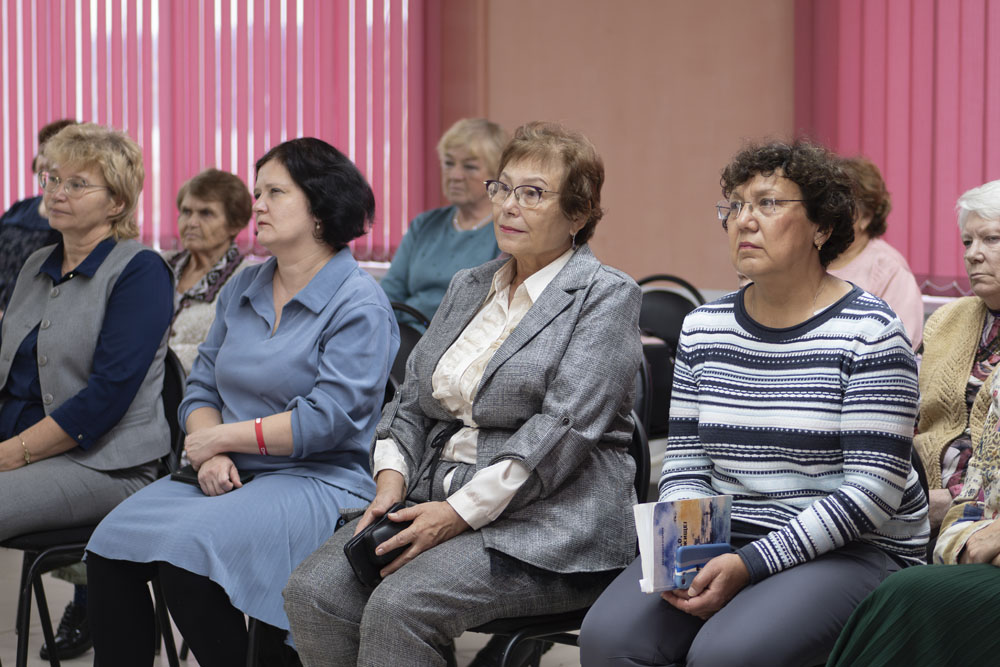 Festival of books and reading in the model library 2025 5